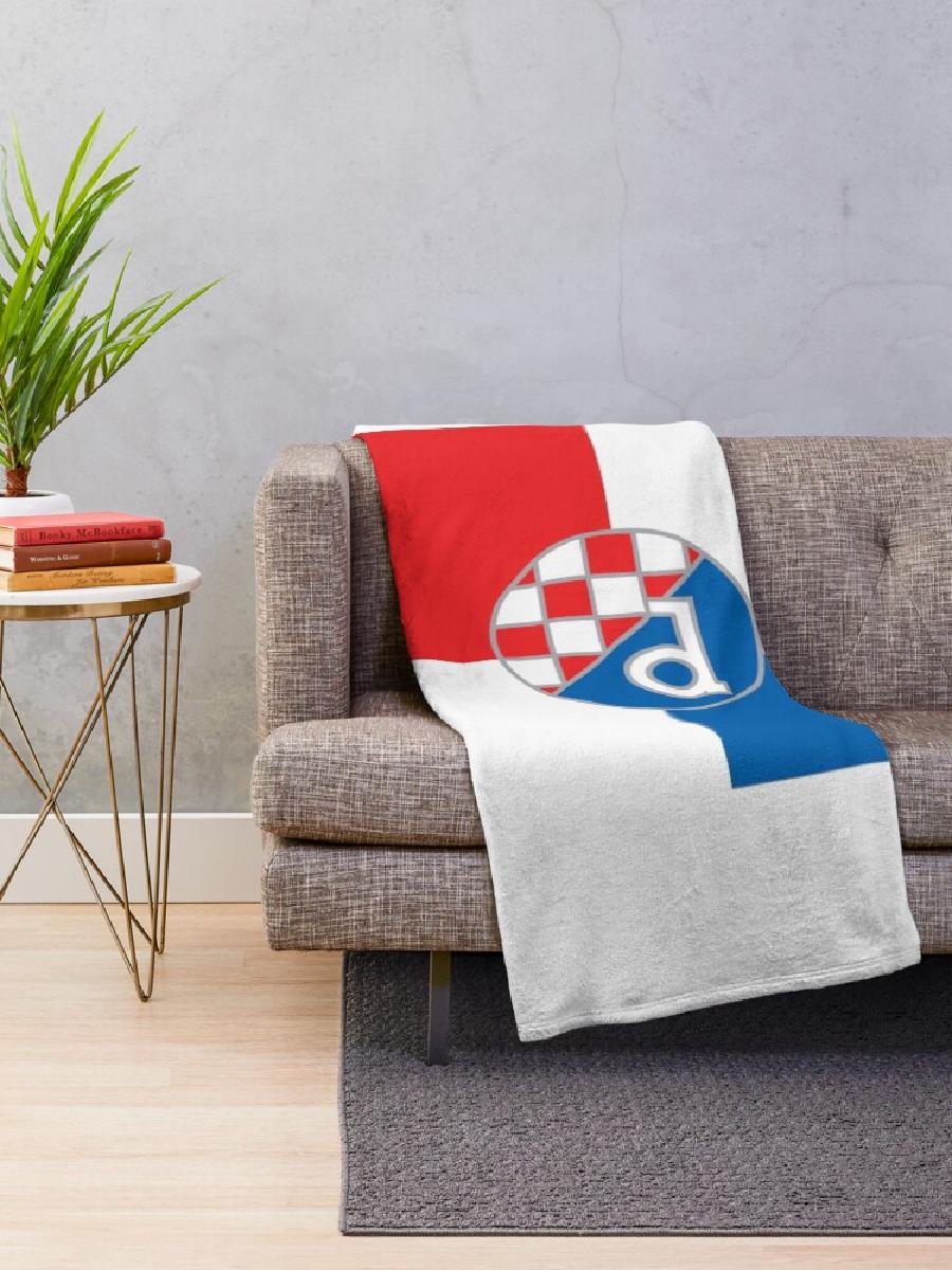 Selimut Klub Sepak Bola Dinamo - Home Decor Zagreb ulasan dan harga